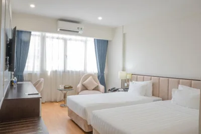 Chambre lits jumeaux avec vue — Bao Son International Hotel
